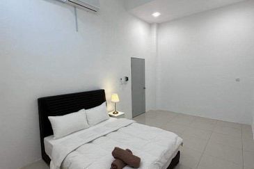 Ipoh tambun sanctuary fully furnished  double storey house for rent