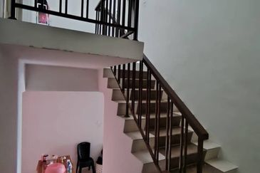 Perak batu gajah metro pengkalan fully furnished double storey house for rent