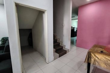 Perak batu gajah metro pengkalan fully furnished double storey house for rent