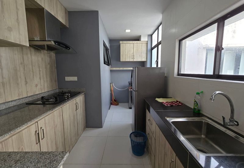 Ipoh botani treetop fully furnished renovated 3 rooms condo for rent