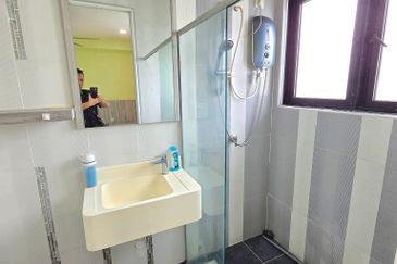 Ipoh botani treetop fully furnished renovated 3 rooms condo for rent