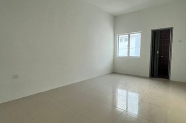 Ipoh lahat mossey hill double storey house for rent