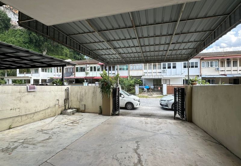 Ipoh garden east fully furnished renovated double storey house for rent