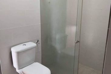 Ipoh klebang ria super big renovated double storey corner house for rent