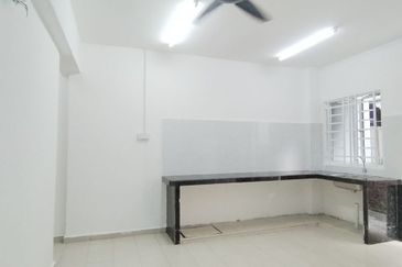 Ipoh Simpang Pulai renovated extended double storey house for sale