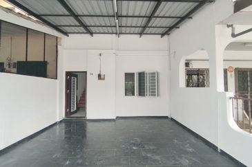 Ipoh Simpang Pulai renovated extended double storey house for sale