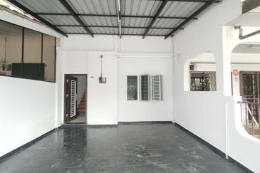 Ipoh Simpang Pulai renovated extended double storey house for sale