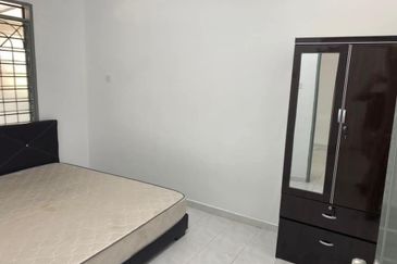 Ipoh pengkalan pinji mewah partial furnished single storey house for rent