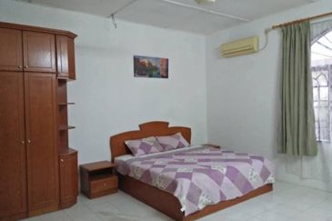 Ipoh botani panorama lapangan partial furnished double storey house for rent