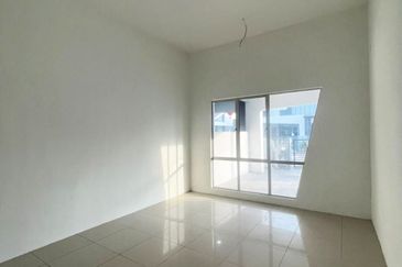 Ipoh klebang gated guarded single storey new semi-d house for rent