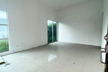 Ipoh klebang gated guarded single storey new semi-d house for rent