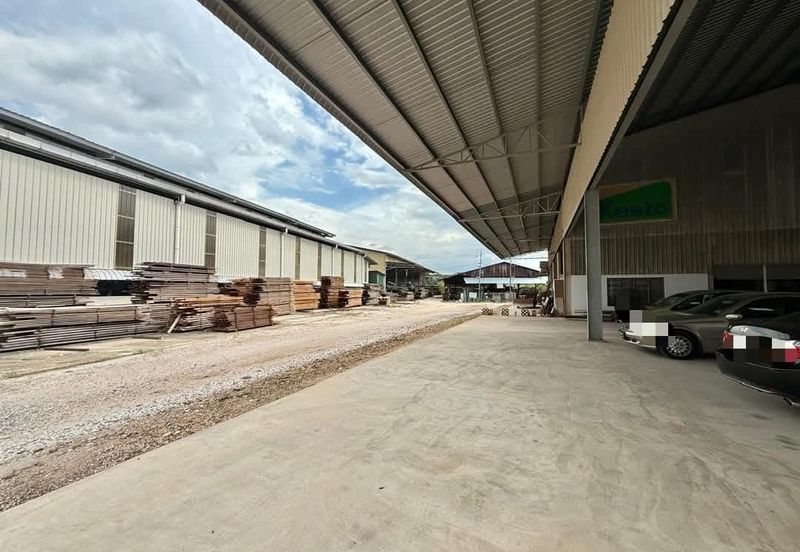 Ipoh lahat super big industrial land for rent