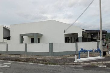Ipoh tanjung rambutan single storey corner house for rent