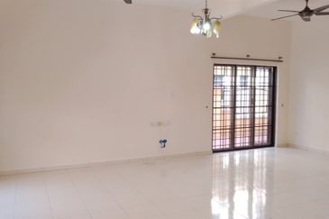 Ipoh sunway garden villa double storey semi-d house for rent