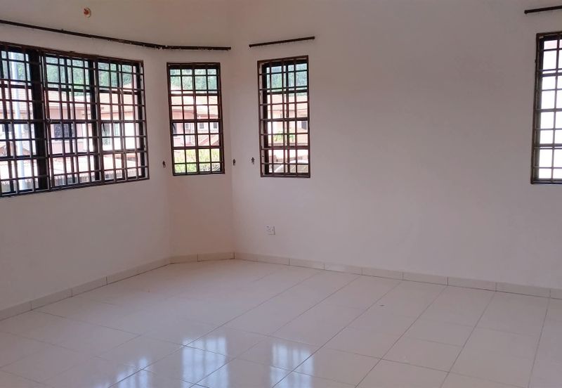 Ipoh sunway garden villa double storey semi-d house for rent