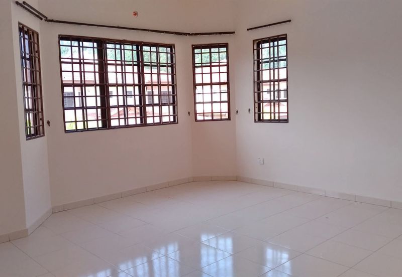 Ipoh sunway garden villa double storey semi-d house for rent