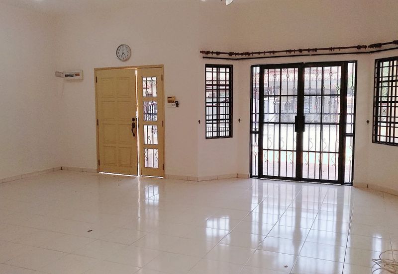 Ipoh sunway garden villa double storey semi-d house for rent