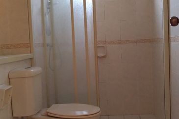 Ipoh sunway garden villa double storey semi-d house for rent