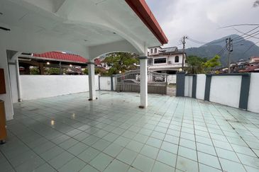 Ipoh gunung rapat fully furnished renovated double storey corner house for rent
