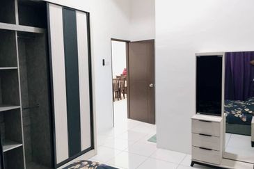 Ipoh tasek lake garden fully furnished single sty house for rent