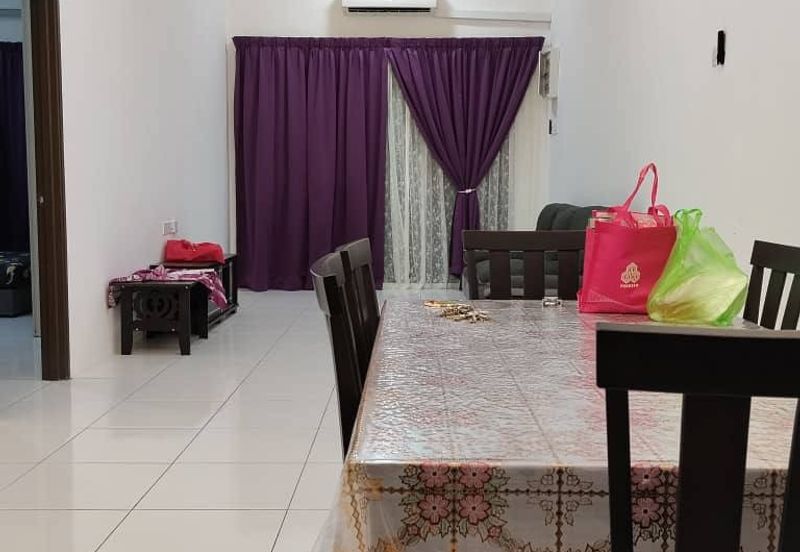 Ipoh tasek lake garden fully furnished single sty house for rent