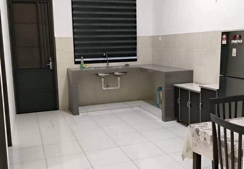 Ipoh tasek lake garden fully furnished single sty house for rent