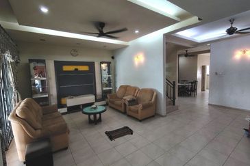 Ipoh botani palma fully furnished double storey house for rent