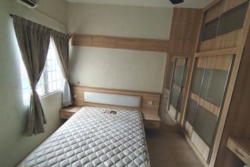 Ipoh botani palma fully furnished double storey house for rent