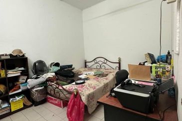Ipoh bercham empty unit single storey house for rent