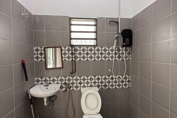 Ipoh tanjung rambutan fully furnished single storey house for rent