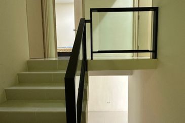 Ipoh klebang bayu partial furnished double storey house for rent