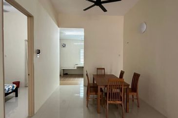 Ipoh klebang bayu partial furnished double storey house for rent
