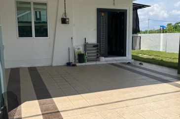 Ipoh klebang aman fully furnished single storey house for rent