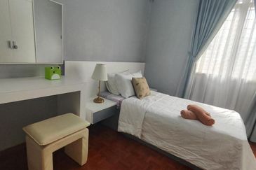 Ipoh pengkalan indah fully furnished renovated double storey house for rent