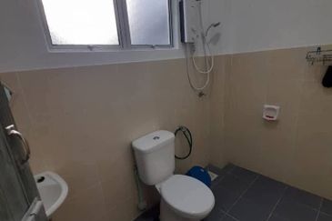 Ipoh tanjung rambutan kinding fully furnished single storey house for rent