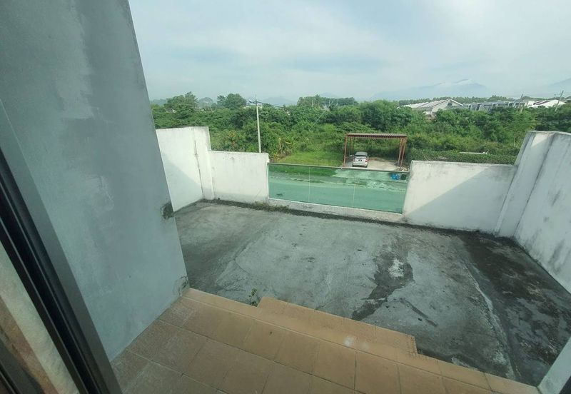 Ipoh bercham anjung fully furnished double storey house for rent