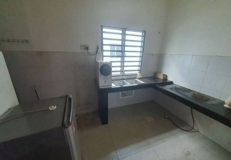 Ipoh bercham anjung fully furnished double storey house for rent
