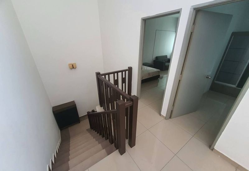 Ipoh bercham anjung fully furnished double storey house for rent