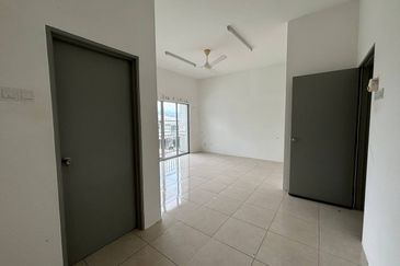 Ipoh meru scientex gated guarded double storey house for rent