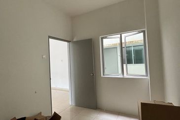 Ipoh meru scientex gated guarded double storey house for rent