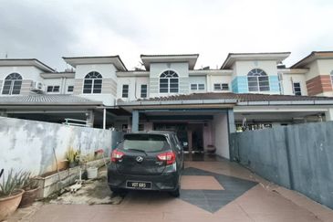 Ipoh taman soong choon double storey house for rent