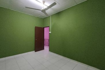 Ipoh taman soong choon double storey house for rent