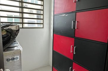 Ipoh pengkalan tiara fully furnished double storey house for rent