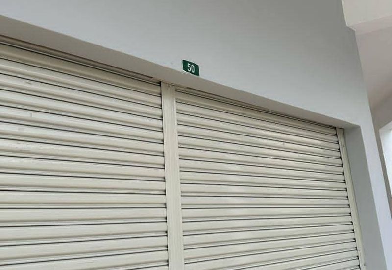 Ipoh garden south renovated ground floor corner shoplot for rent