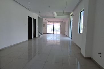Ipoh pasir puteh selatan 2 sty bungalow corner house for sale