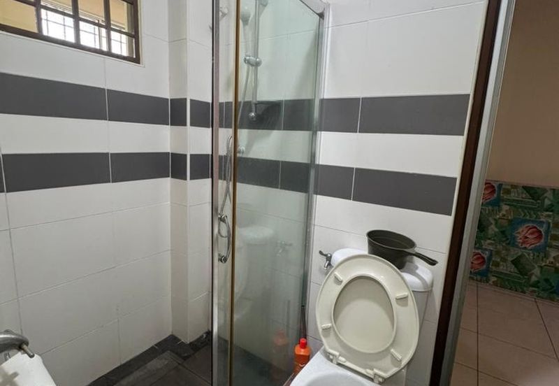 Ipoh menglembu desa rishah indah renovated extended double storey house for sale