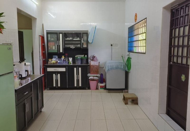 Ipoh bercham desa putra indah renovated 1 sty bungalow house for sale