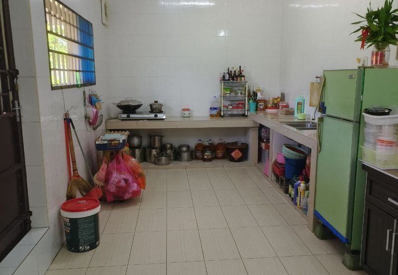 Ipoh bercham desa putra indah renovated 1 sty bungalow house for sale