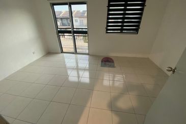 Ipoh meru chepor double storey house for rent