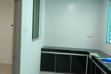 Ipoh pengkalan setia fully furnished 2 sty corner house for rent